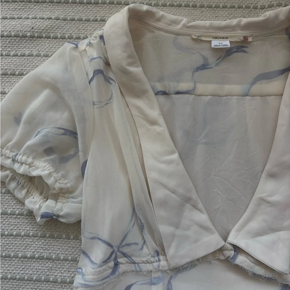 white minidress with purple bows - Picture 3 of 4